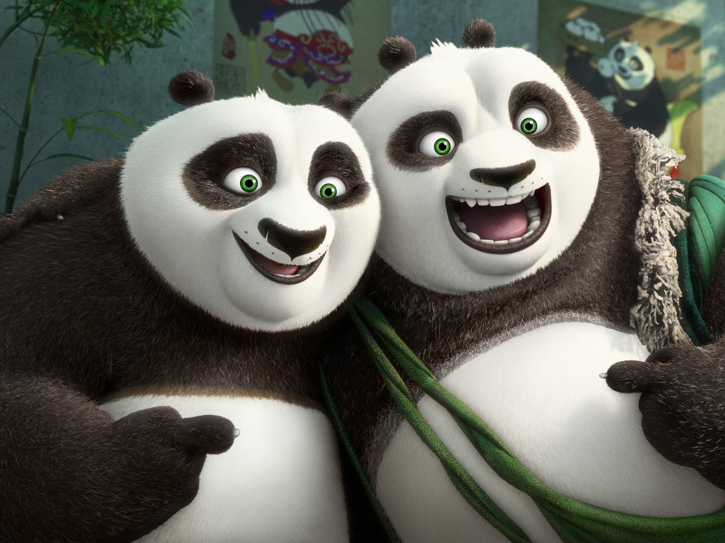 Первые кадры из Kung Fu Panda 3. По сюжету По находит деревню с другими пандами, где раньше жил его биологический отец. Там же проживает панда Mei Mei, которая мечтает стать танцором с ленточками и не...