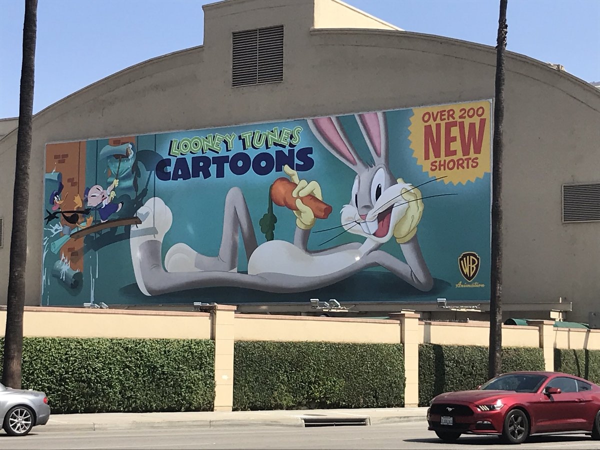 nastudiiuornerbrazersobnovilireklamnyishhitvcestbudushhegovyxodanovyxkorotkometrazeklunitiuns-1535239027